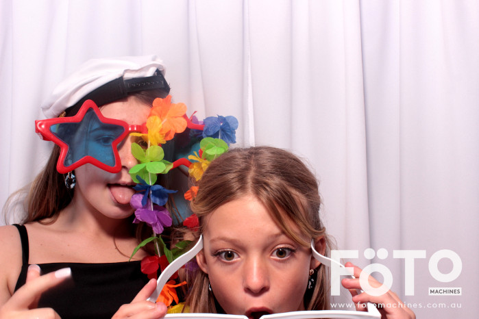 Diandra and Nick’s Wedding | View more photos from the event at gallery.fotomachines.com.au/u/FOTOMachines/Diandra-and-Nick’s-Wedding